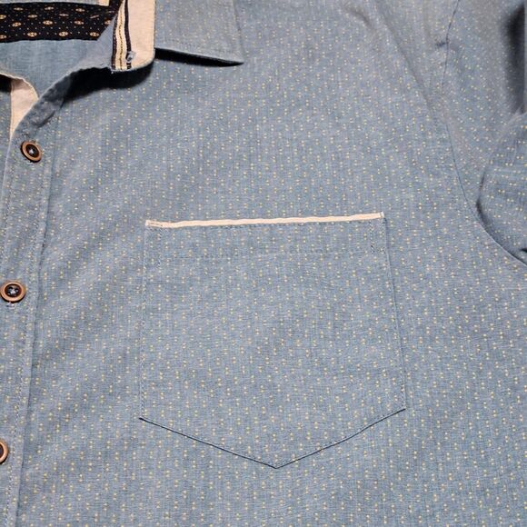 Craft Flow Short Sleeve Button Up Shirt Light Blue with Tan Dots Size L - Picture 8 of 11